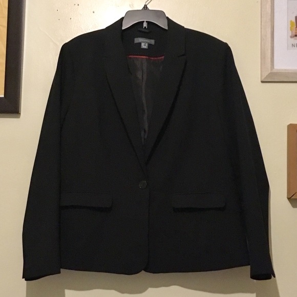 Atmosphere Jackets & Blazers - 👩🏻💼 Black Buttoned Blazer with Pockets ✨